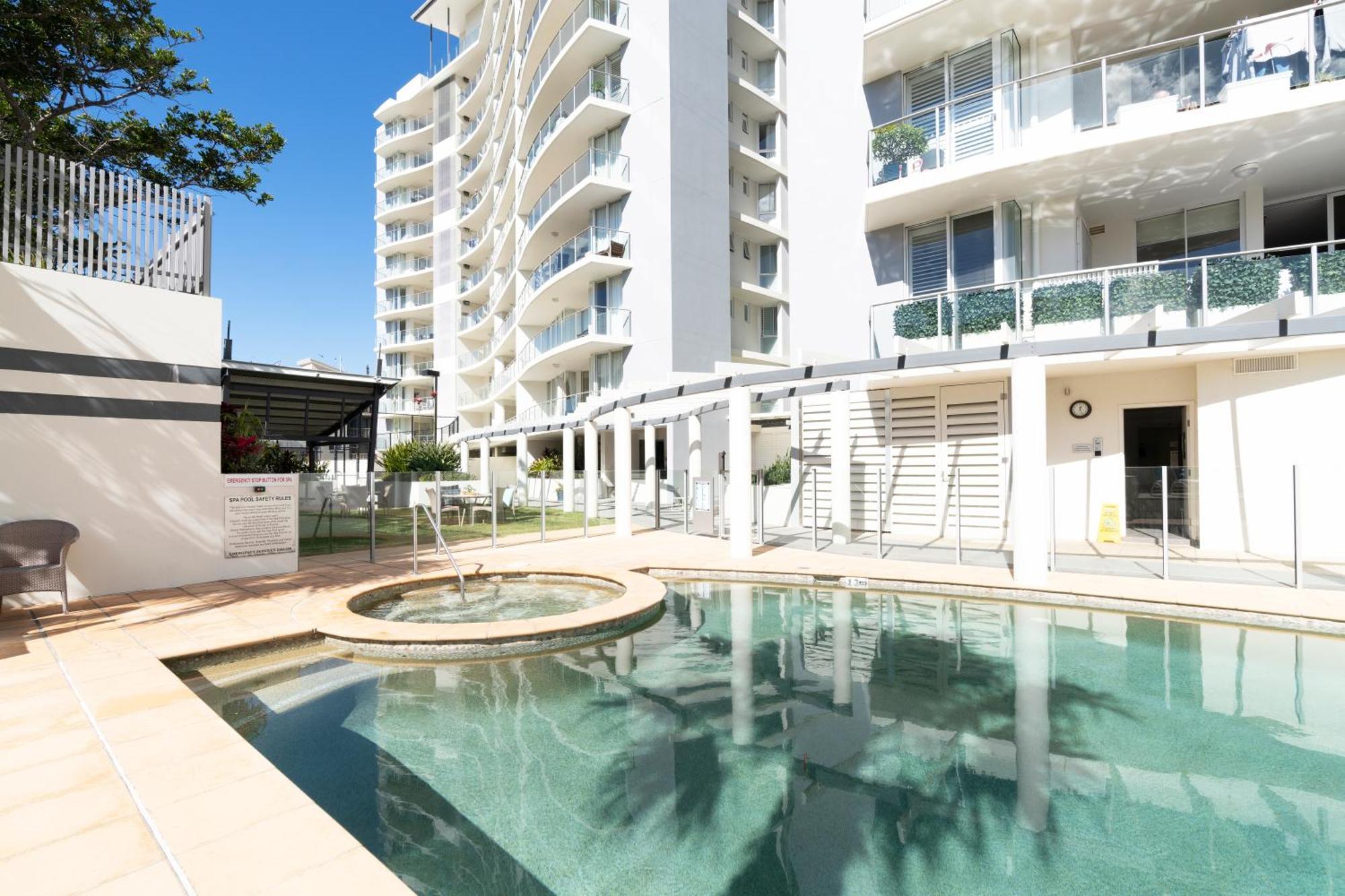 Aspect Caloundra Aparthotel Luaran gambar